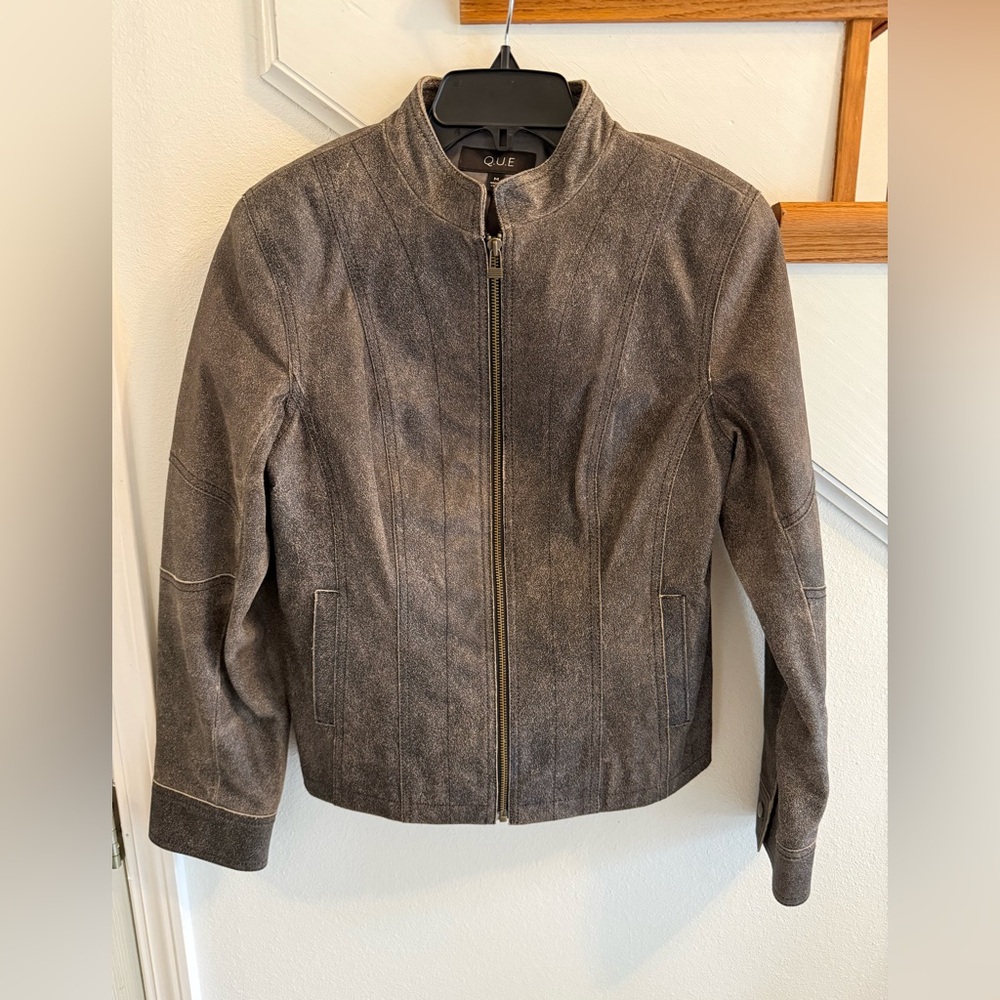 Que Dark Brown Leather Jacket